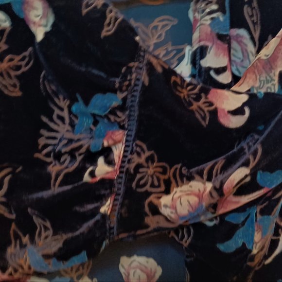 Daytrip Burnout Velveteen Kimino Size L - Picture 5 of 9